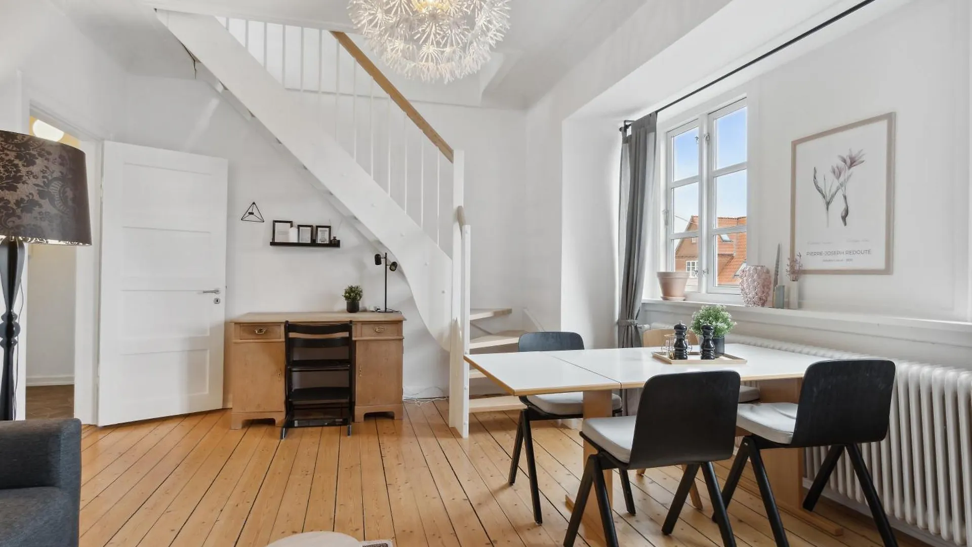 Come Stay 2Br Lejlighed Naer Centrum & Togstation Aalborg